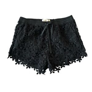 Abercrombie & Fitch Black Lace Overlay Shorts SZ XS
